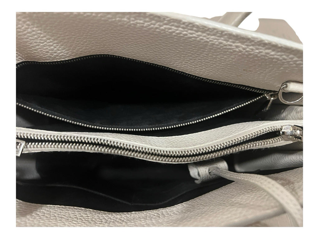 Saint Laurent Sac de Jour Shoulder Bag One Size Beige Leather