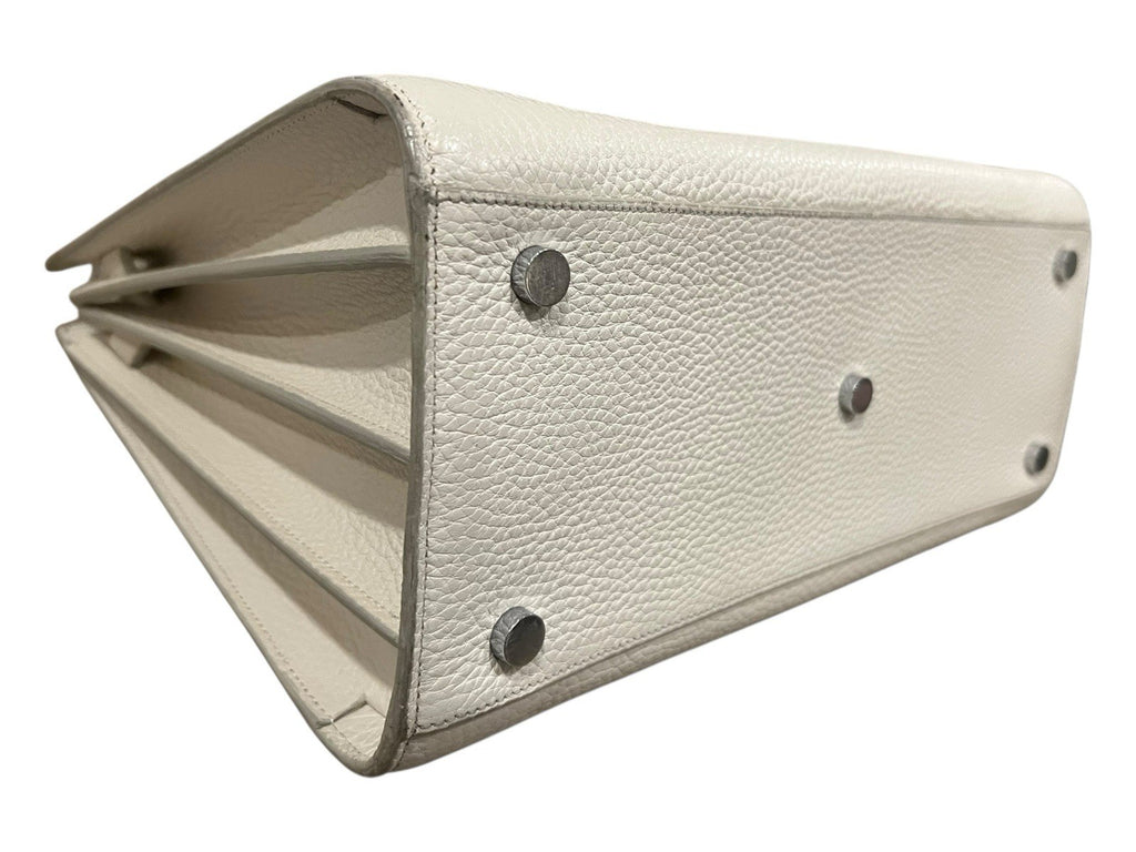 Saint Laurent Sac de Jour Shoulder Bag One Size Beige Leather